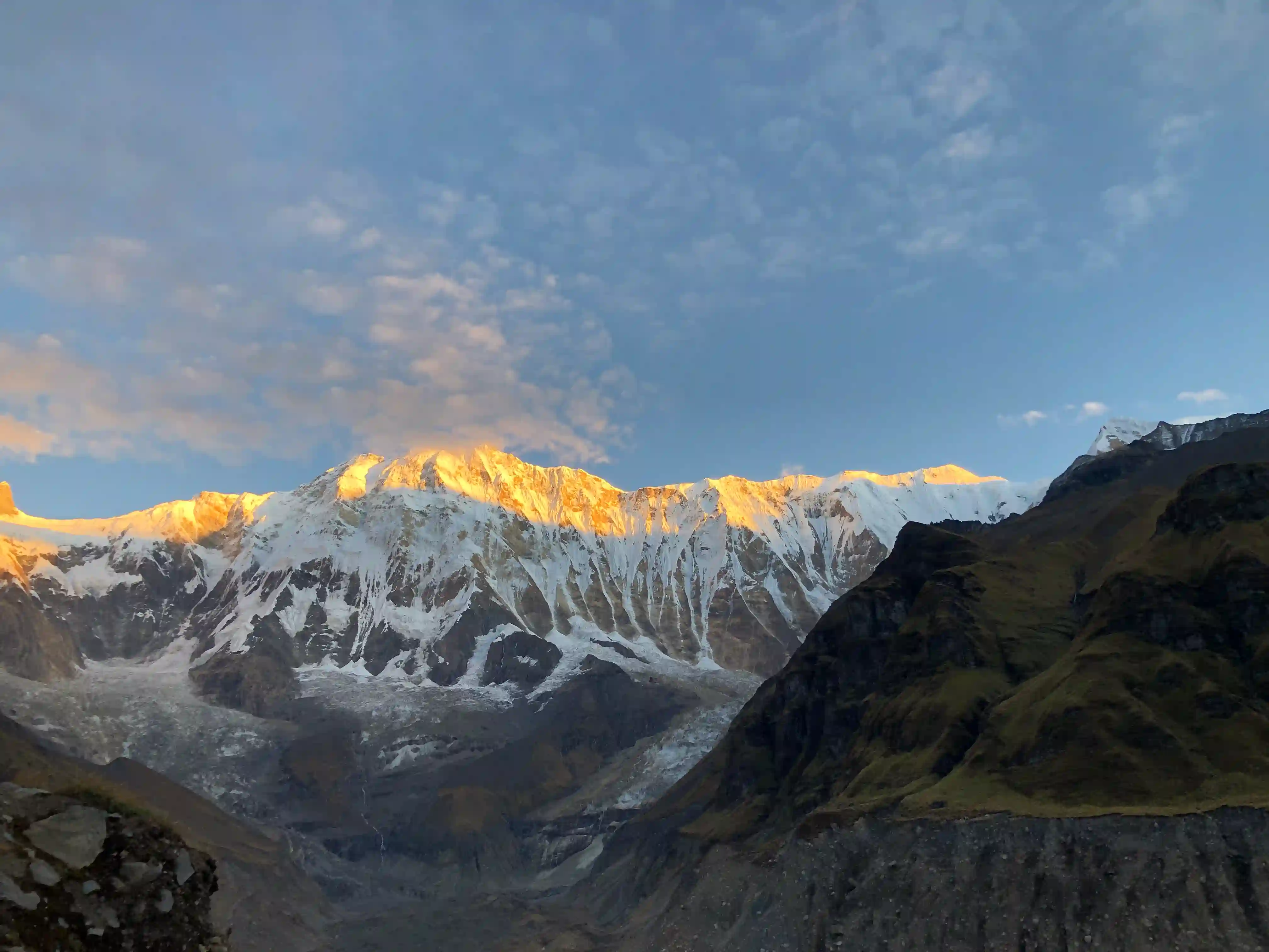 annapurna basecamp mountain view