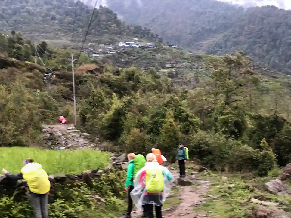 makalu base camp trail