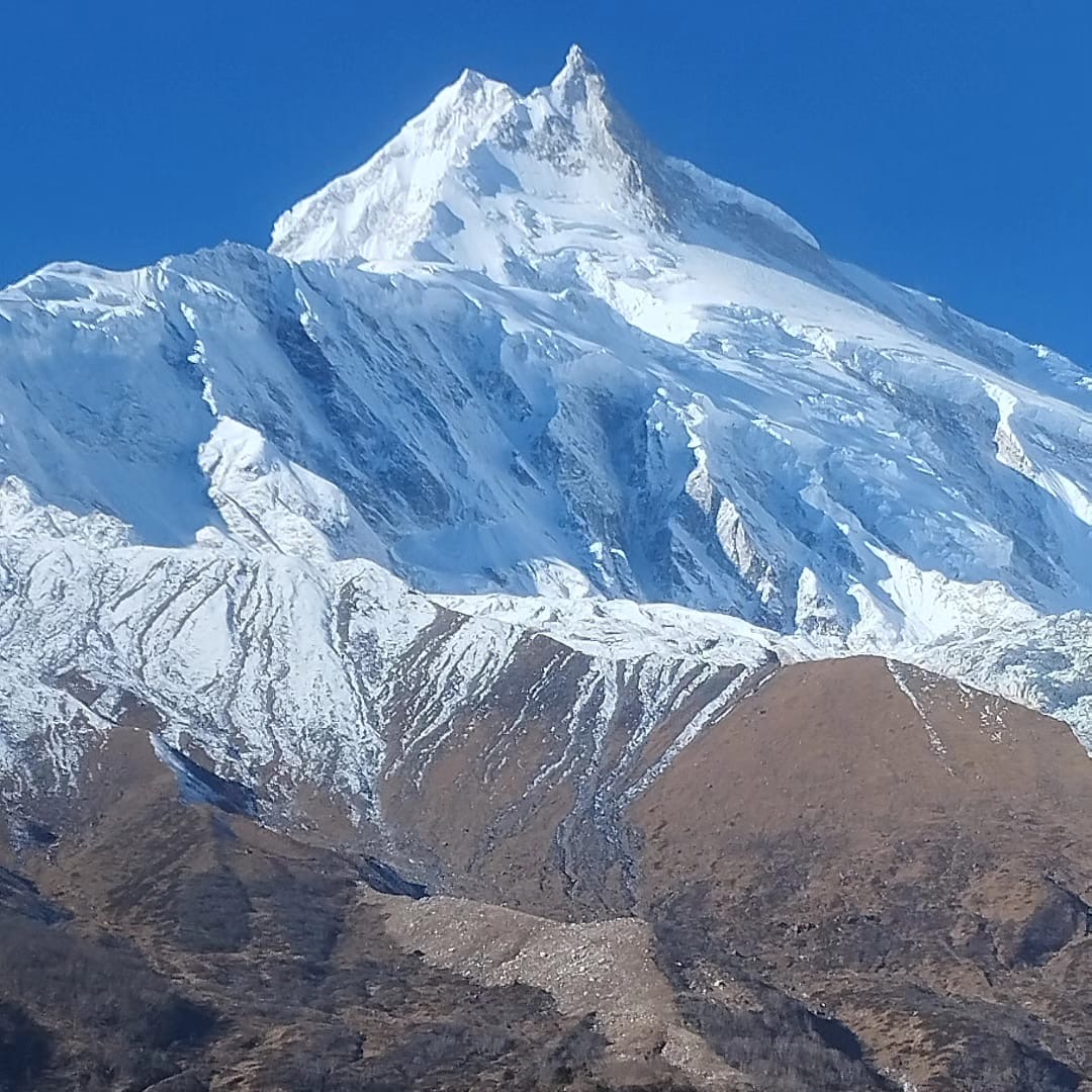 Manaslu Circuit Trek 15 days